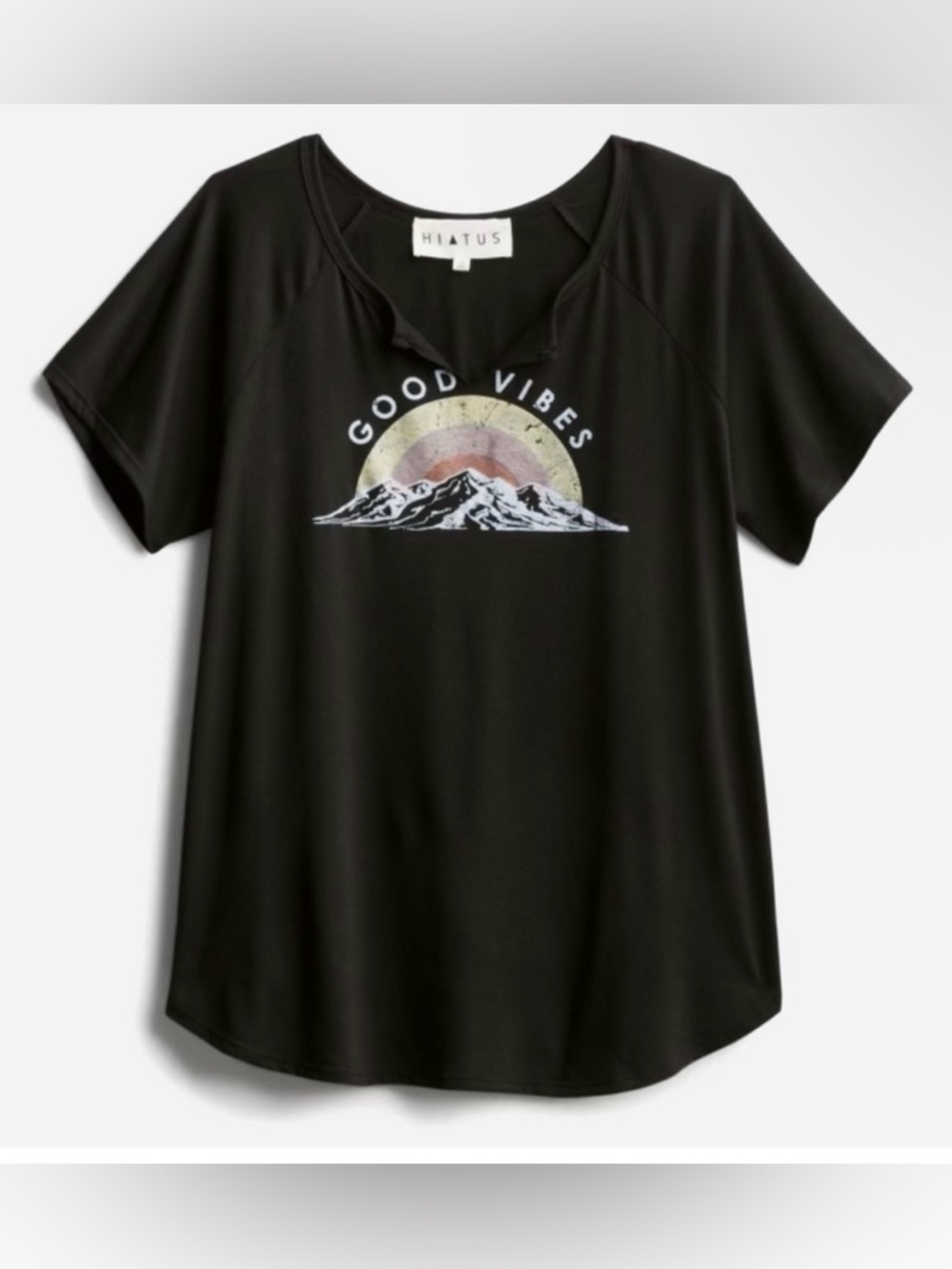 Hiatus, Analis Graphic Knit Good Vibes Tee